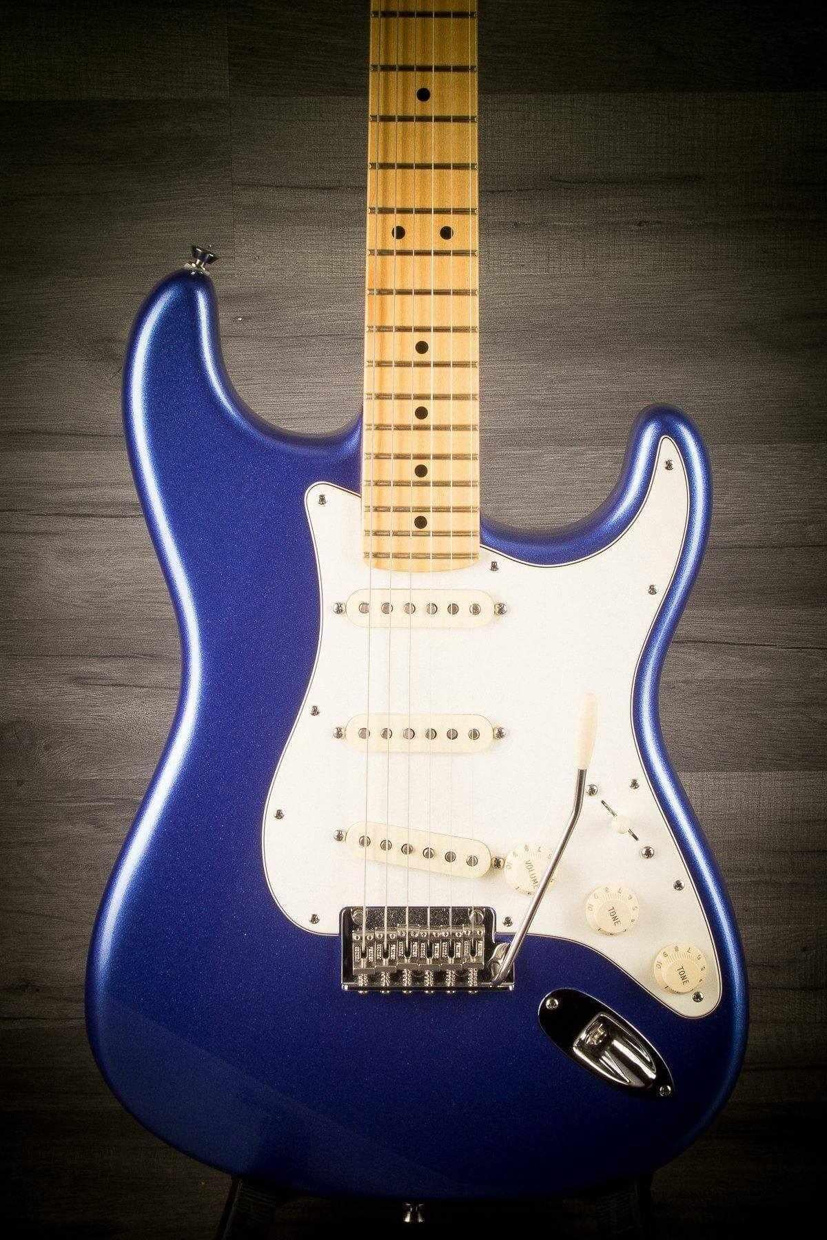 USED - 2014 Fender Ocean Blue Metallic Stratocaster