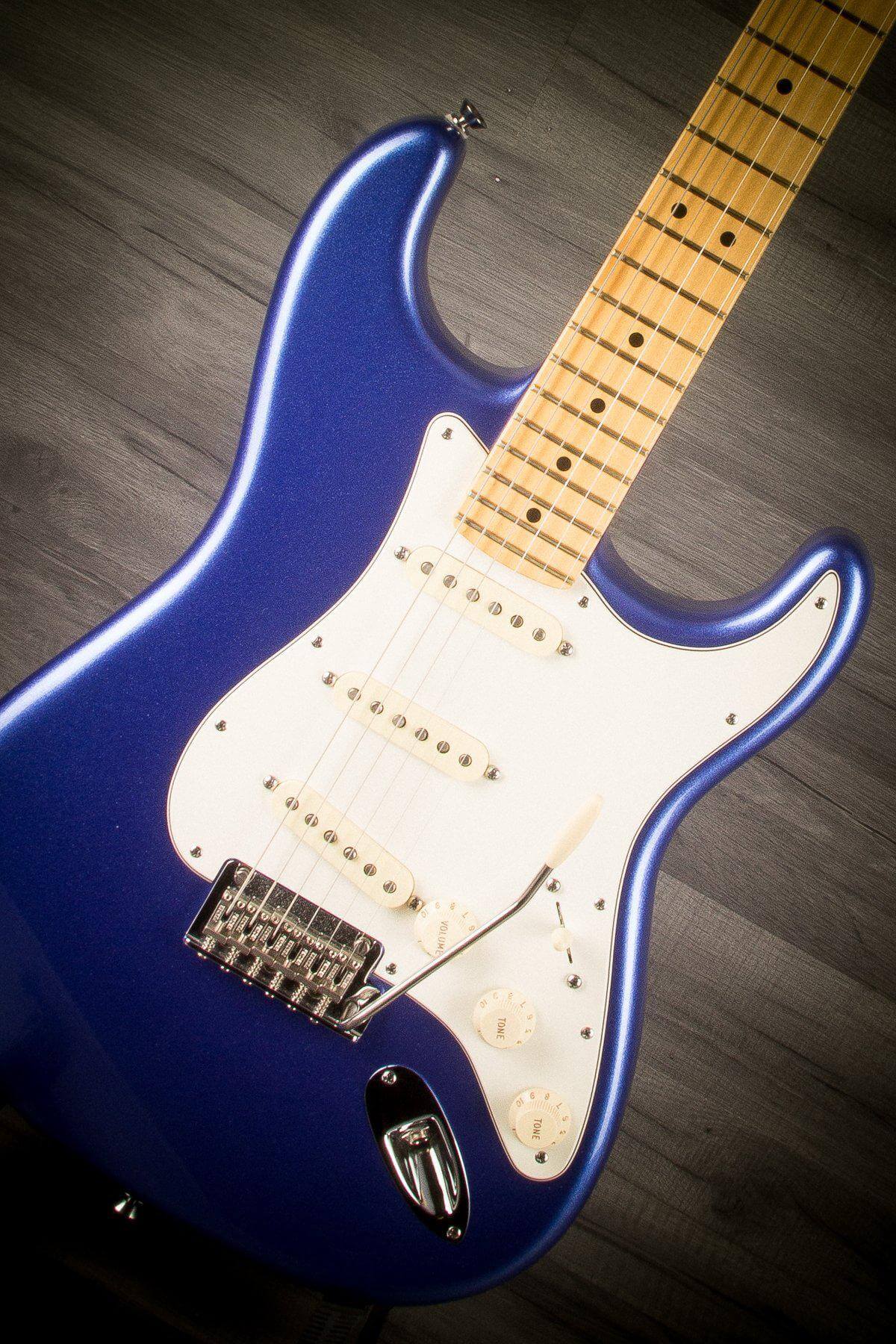 USED - 2014 Fender Ocean Blue Metallic Stratocaster