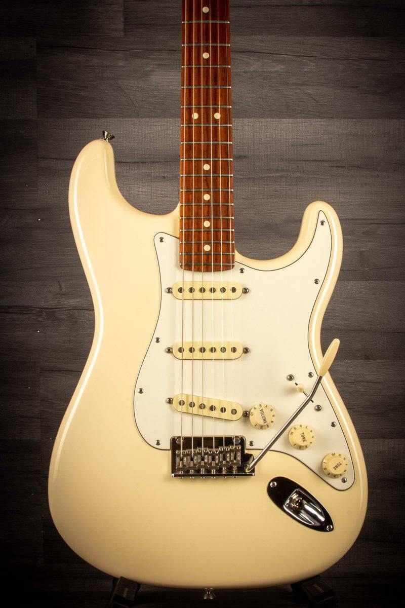 USED - Fender 2014 Limited Edition American Standard Stratocaster 60th Anniversary with Rosewood Fretboard Vintage White