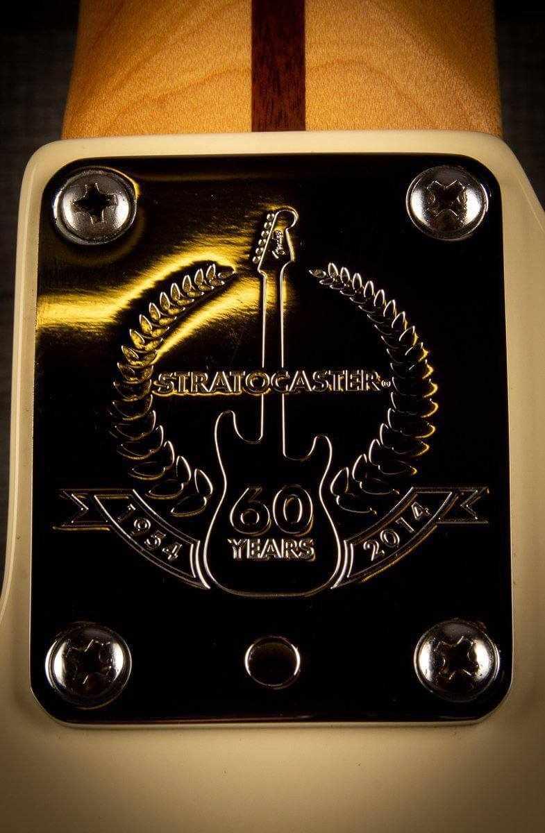 USED - Fender 2014 Limited Edition American Standard Stratocaster 60th Anniversary with Rosewood Fretboard Vintage White