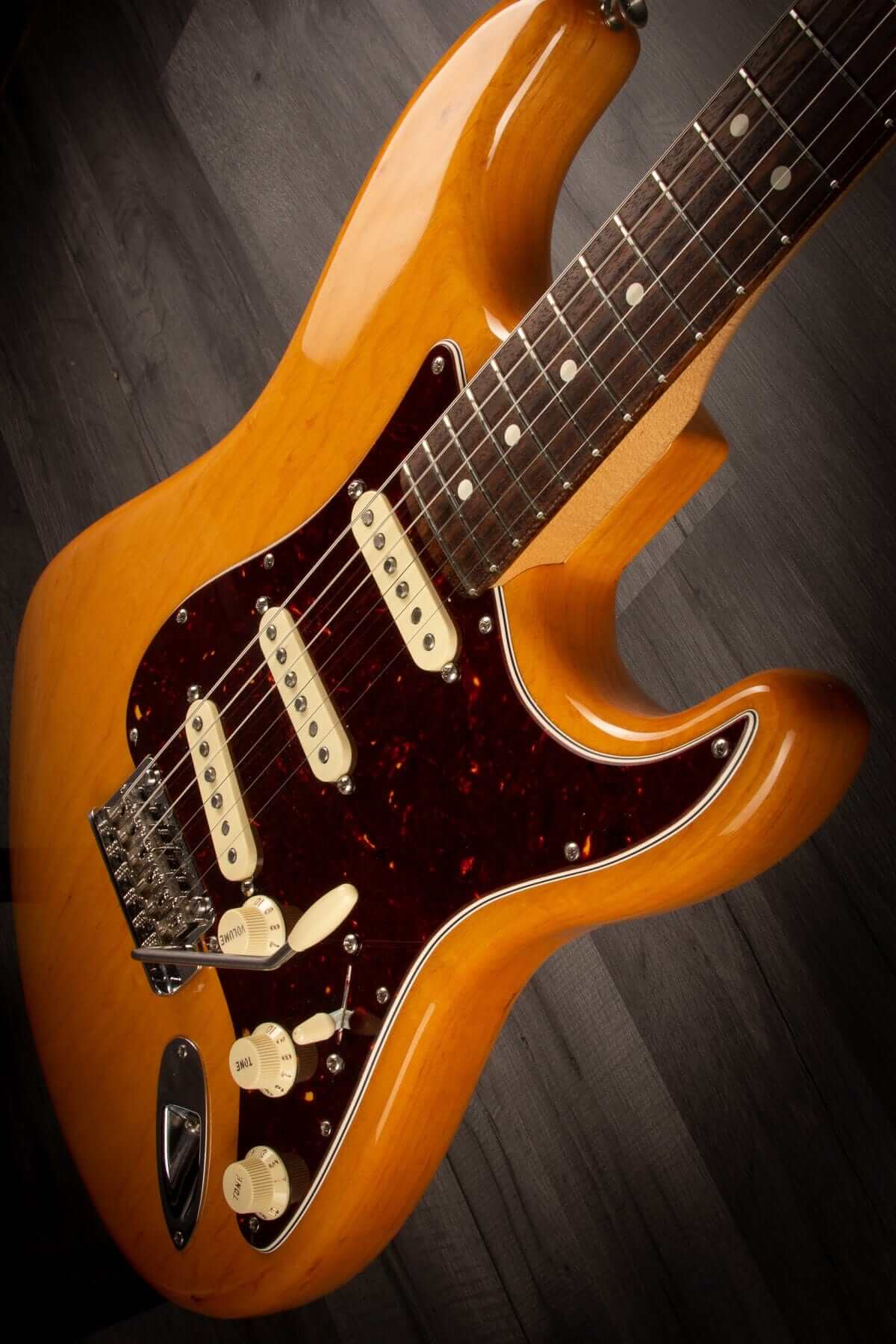 USED - Fender 2018 Ltd Edition American Professional Light Ash Stratocaster RW Aged Natural
