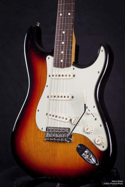 USED - Fender '62 Reissue Stratocaster Sunburst