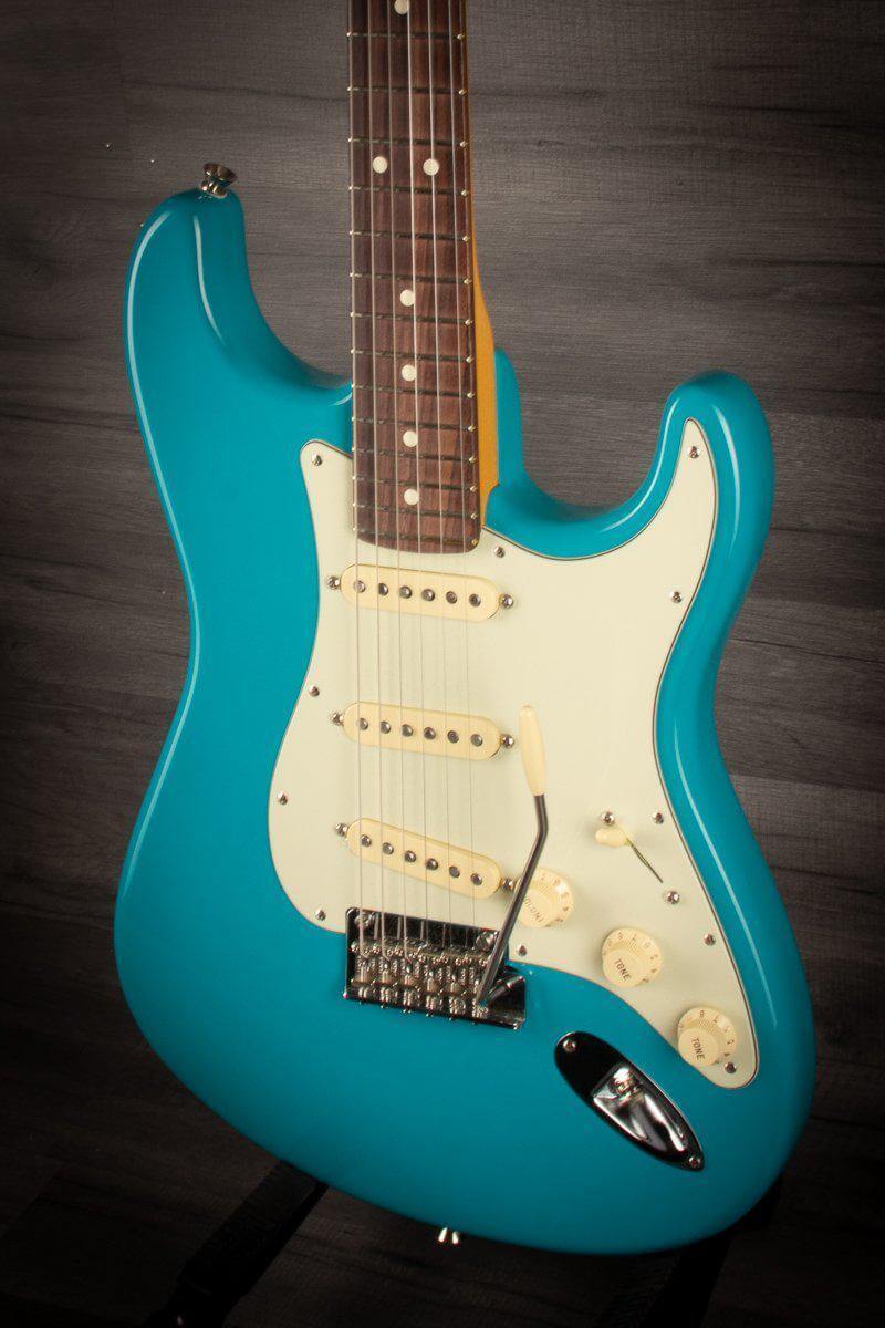 USED - Fender American Professional II Stratocaster - Miami Blue - Rosewood