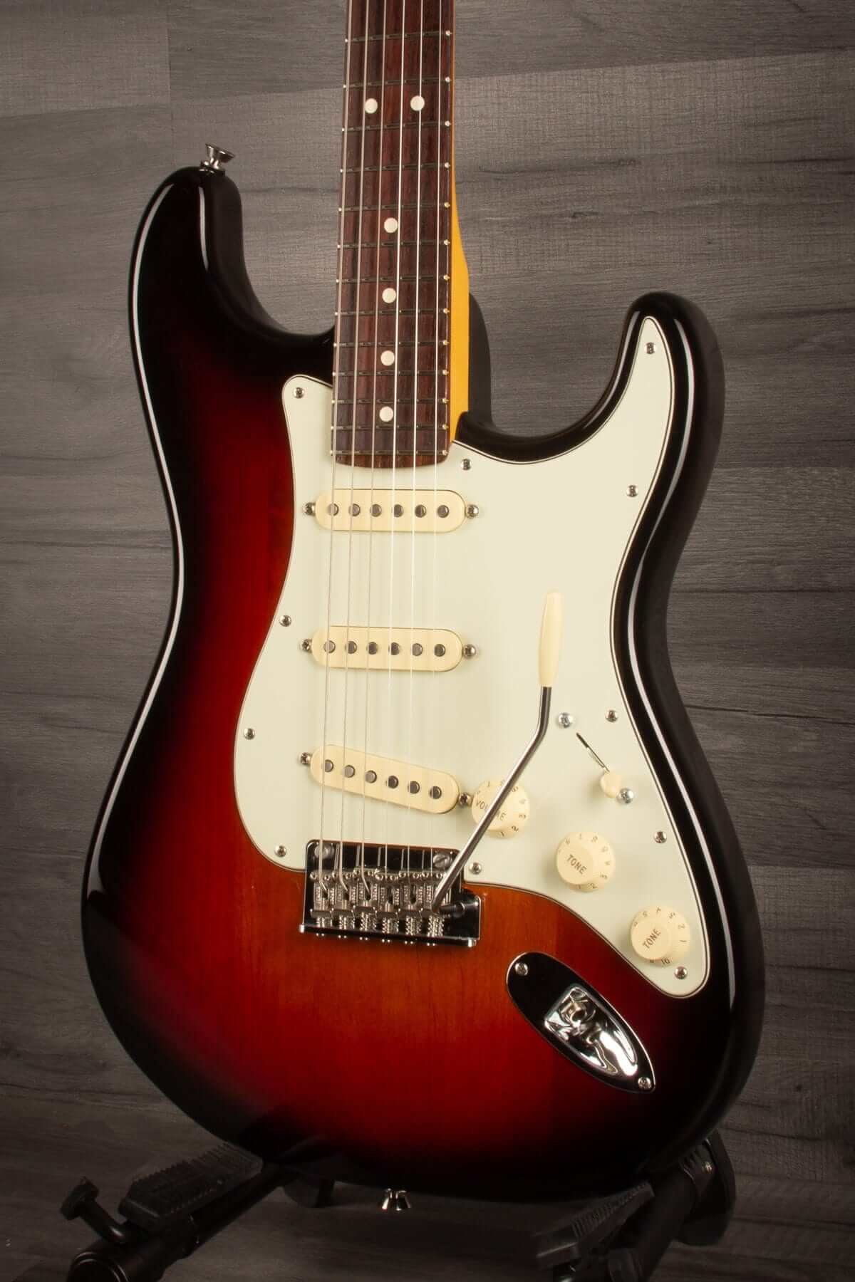 Fender Electric Guitar USED - Fender American Professional II Stratocaster - Sunburst - Rosewood