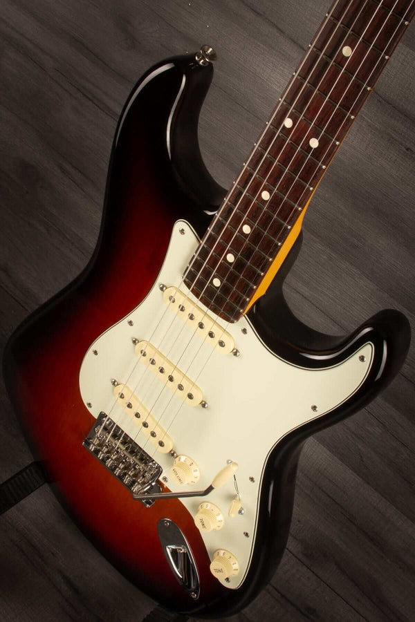 Fender Electric Guitar USED - Fender American Professional II Stratocaster - Sunburst - Rosewood