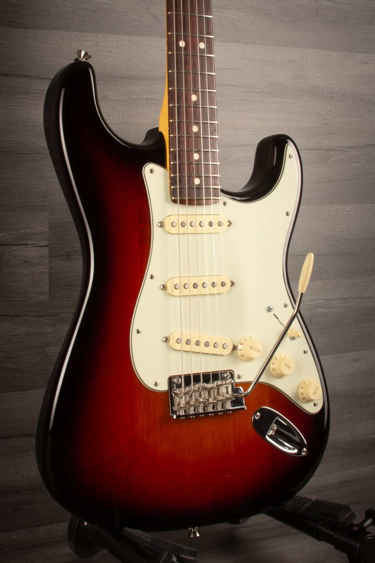 Fender Electric Guitar USED - Fender American Professional II Stratocaster - Sunburst - Rosewood