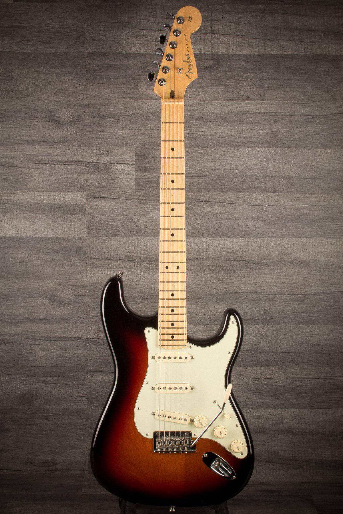 USED - Fender American Professional Stratocaster - Sunburst