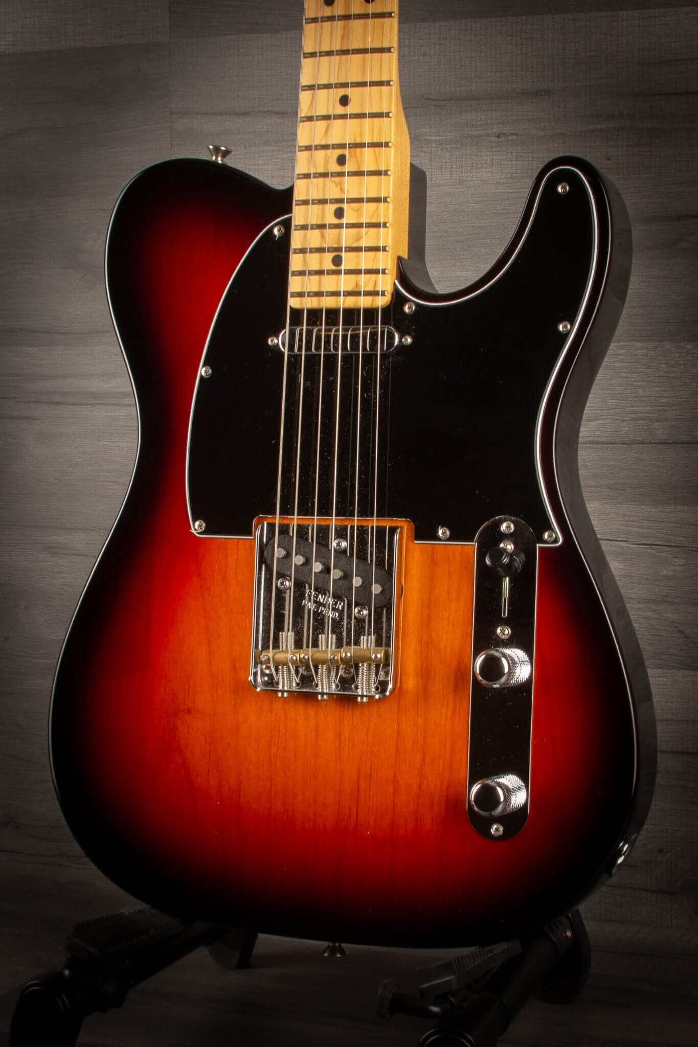 USED Fender - American Special Telecaster Sunburst