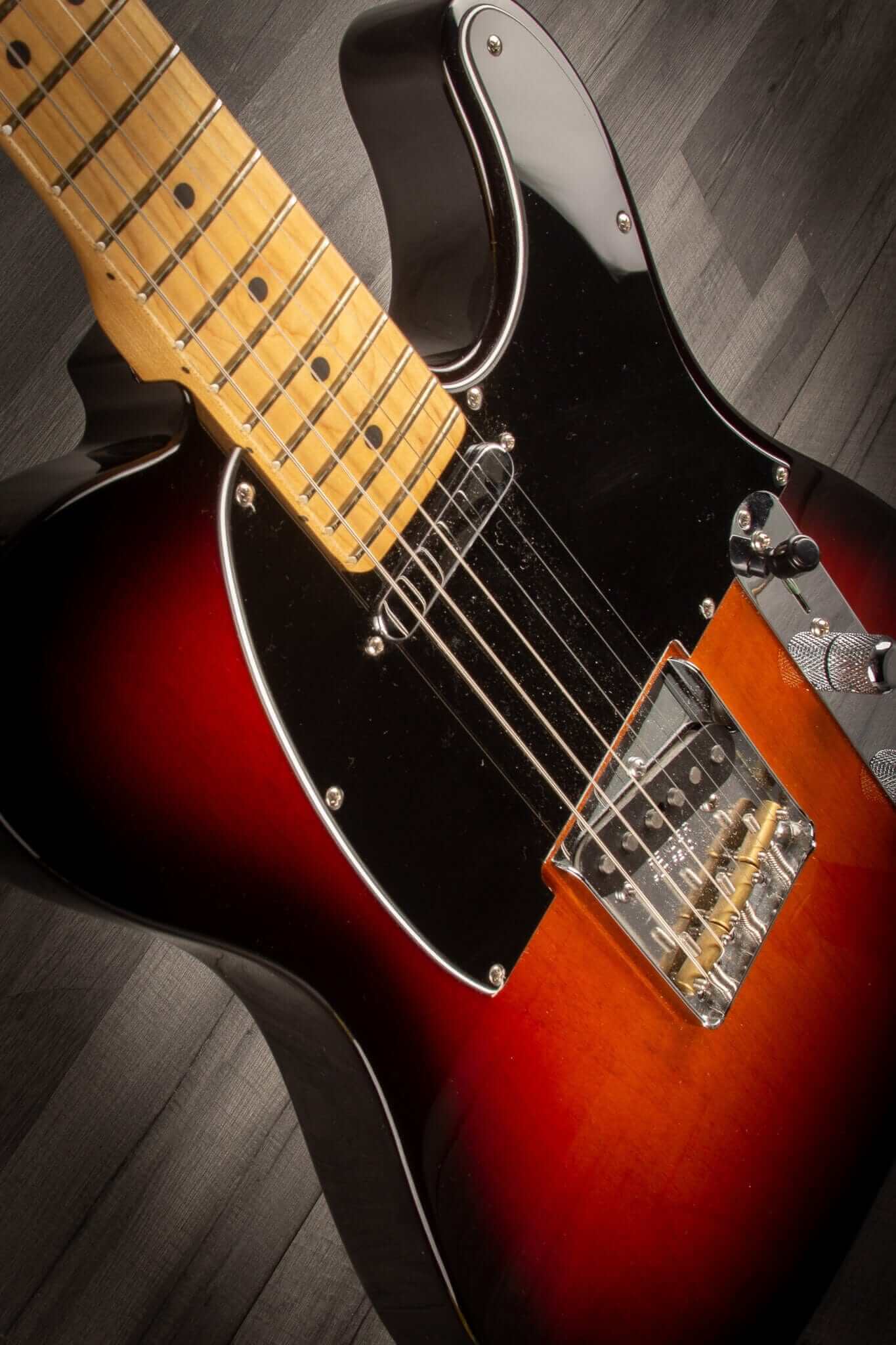 USED Fender - American Special Telecaster Sunburst