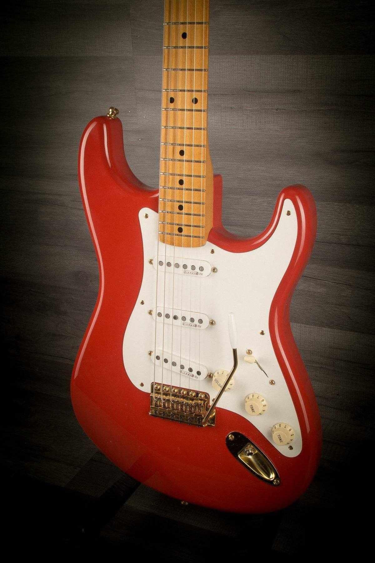 USED - Fender Classic Series 50's Stratocaster - 2011 Fiesta Red