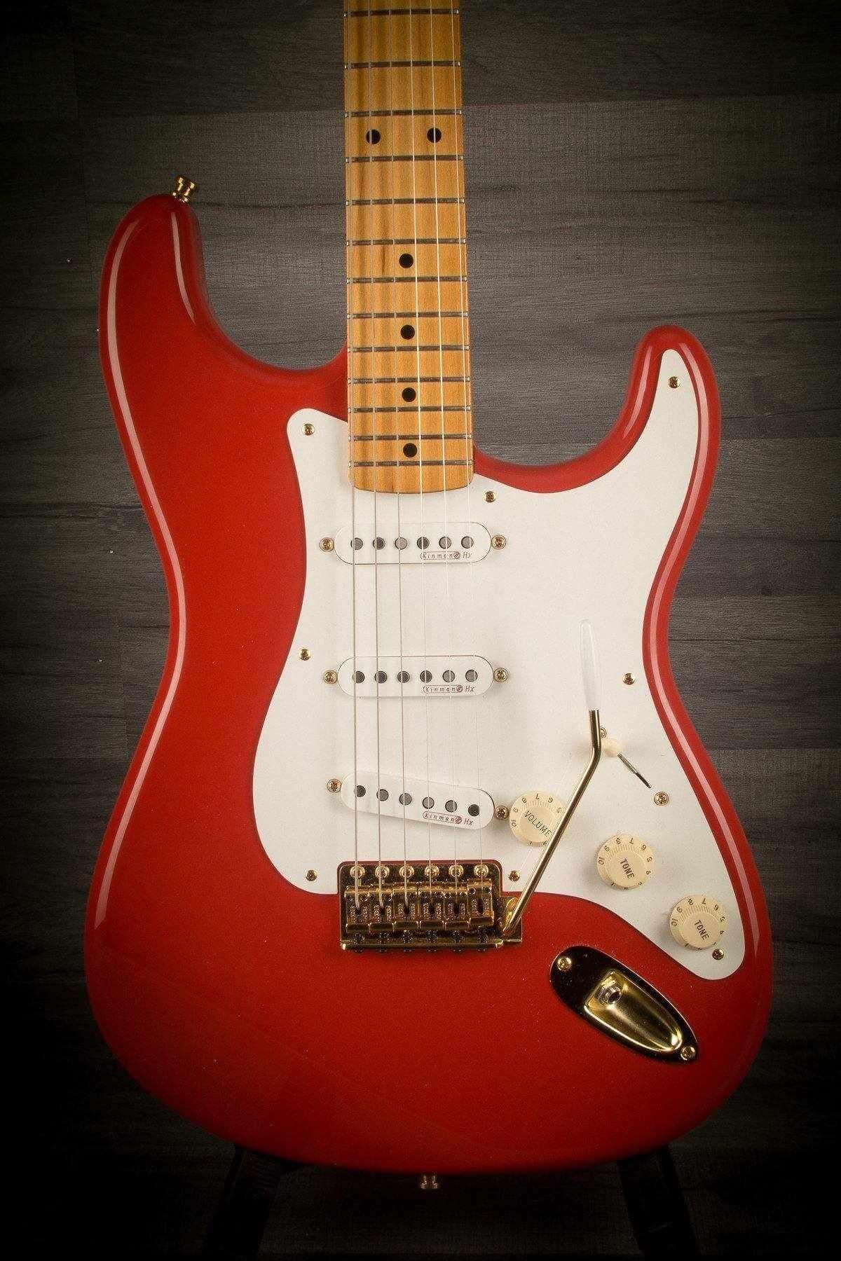 USED - Fender Classic Series 50's Stratocaster - 2011 Fiesta Red