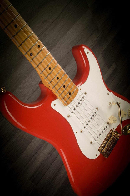 USED - Fender Classic Series 50's Stratocaster - 2011 Fiesta Red
