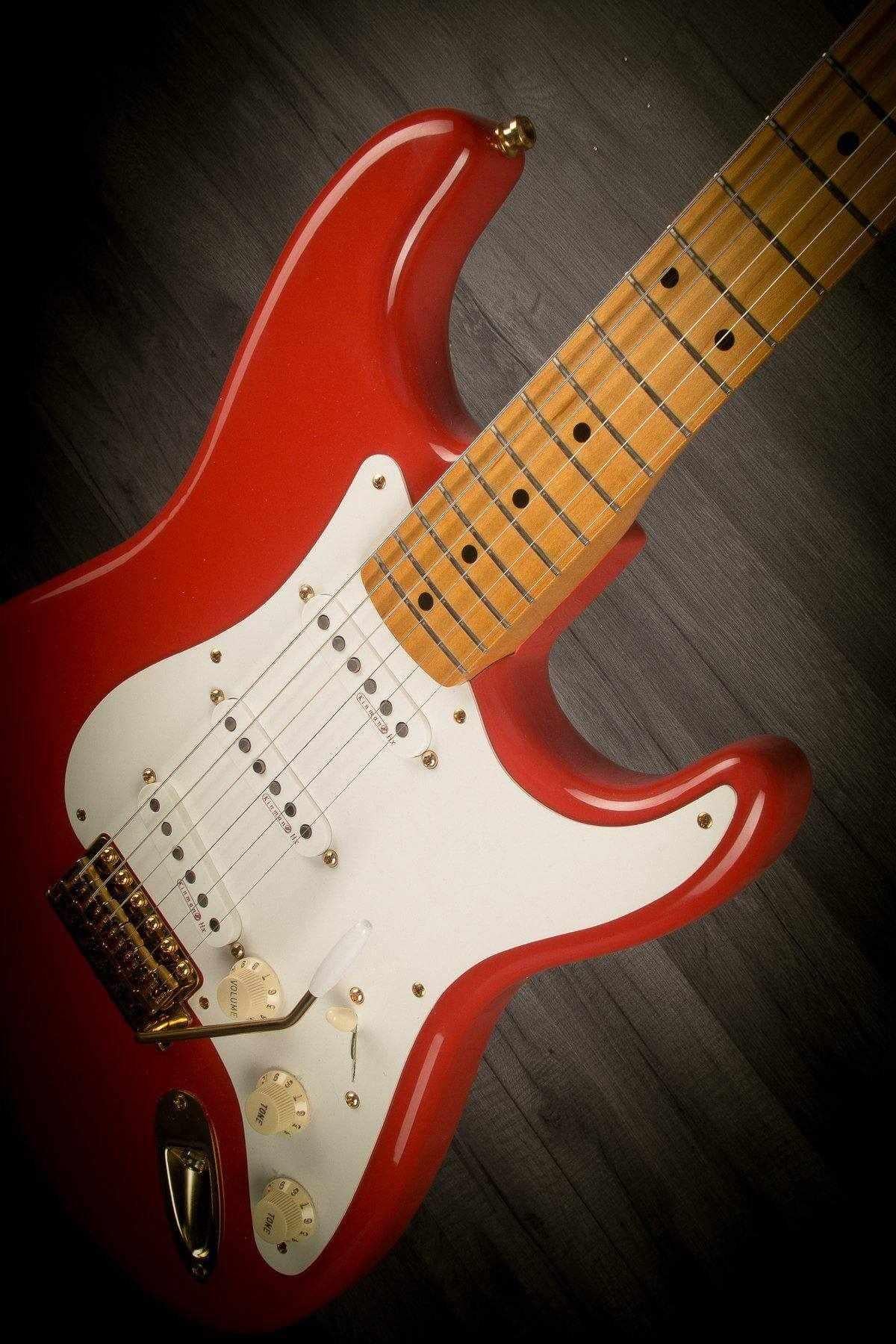 USED - Fender Classic Series 50's Stratocaster - 2011 Fiesta Red