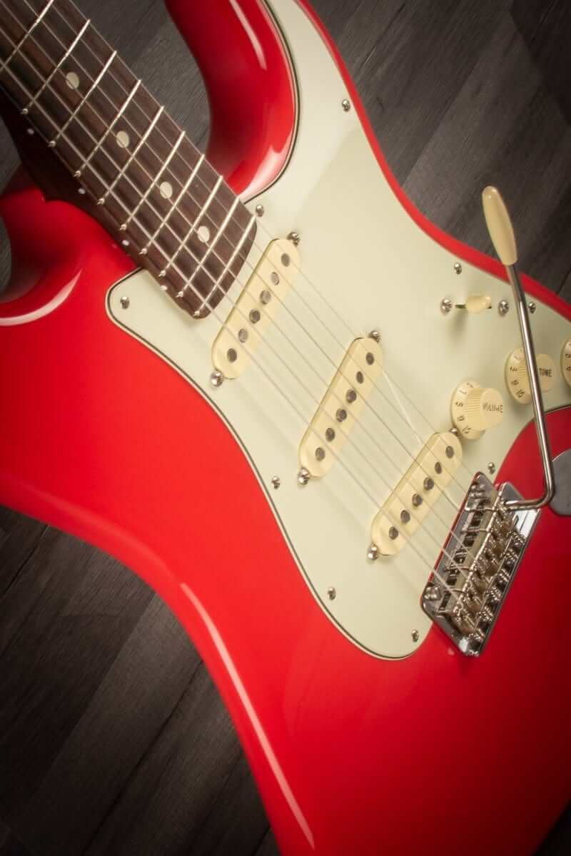 USED - Fender Limited Edition American Professional Stratocaster, Fiesta Red, Rosewood Neck