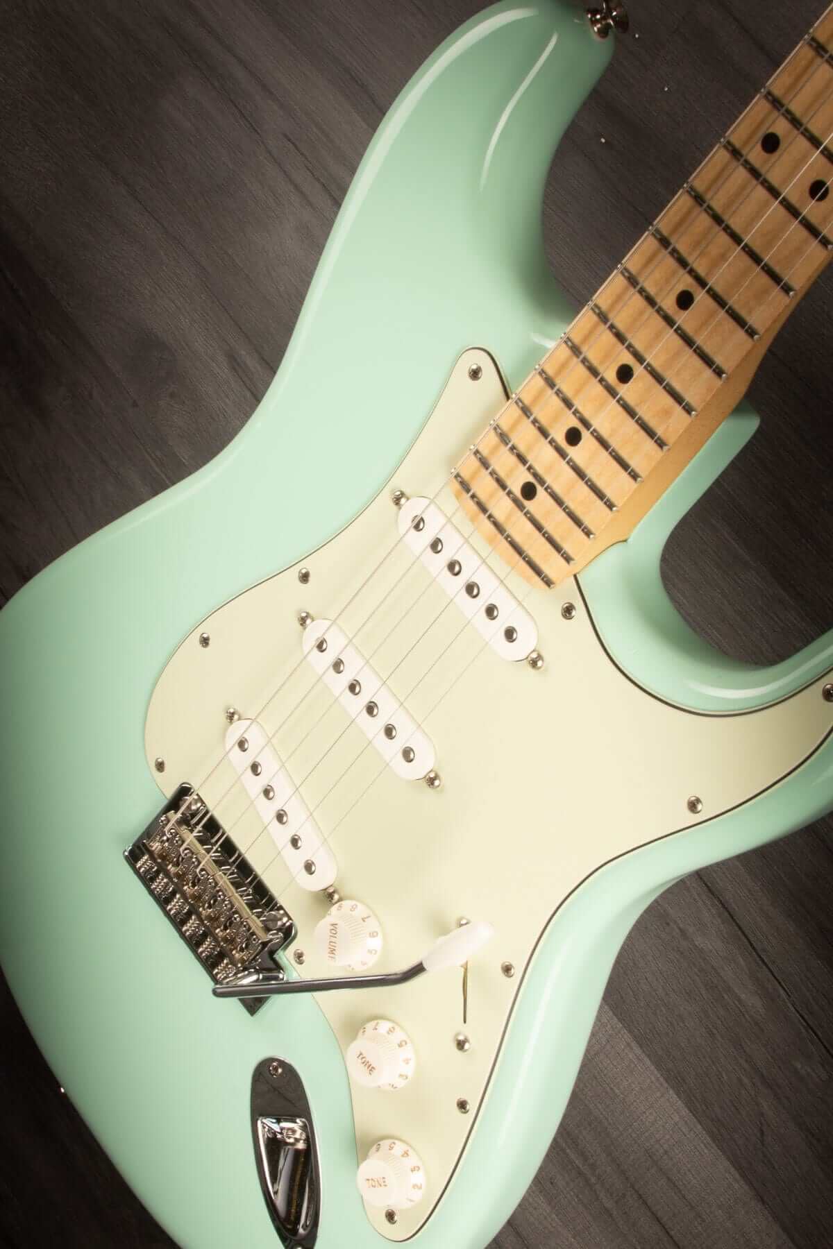 Fender Electric Guitar USED - Fender - Player Stratocaster MN Surf Green