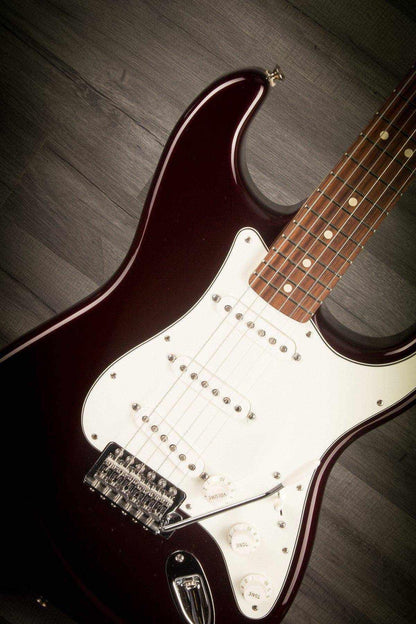 USED - Fender Mexican Standard Stratocaster - Wine Red
