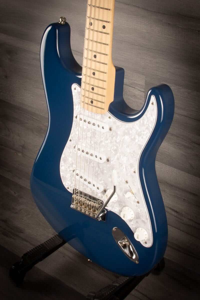 USED - Fender MIJ Hybrid Stratocaster, maple neck indigo