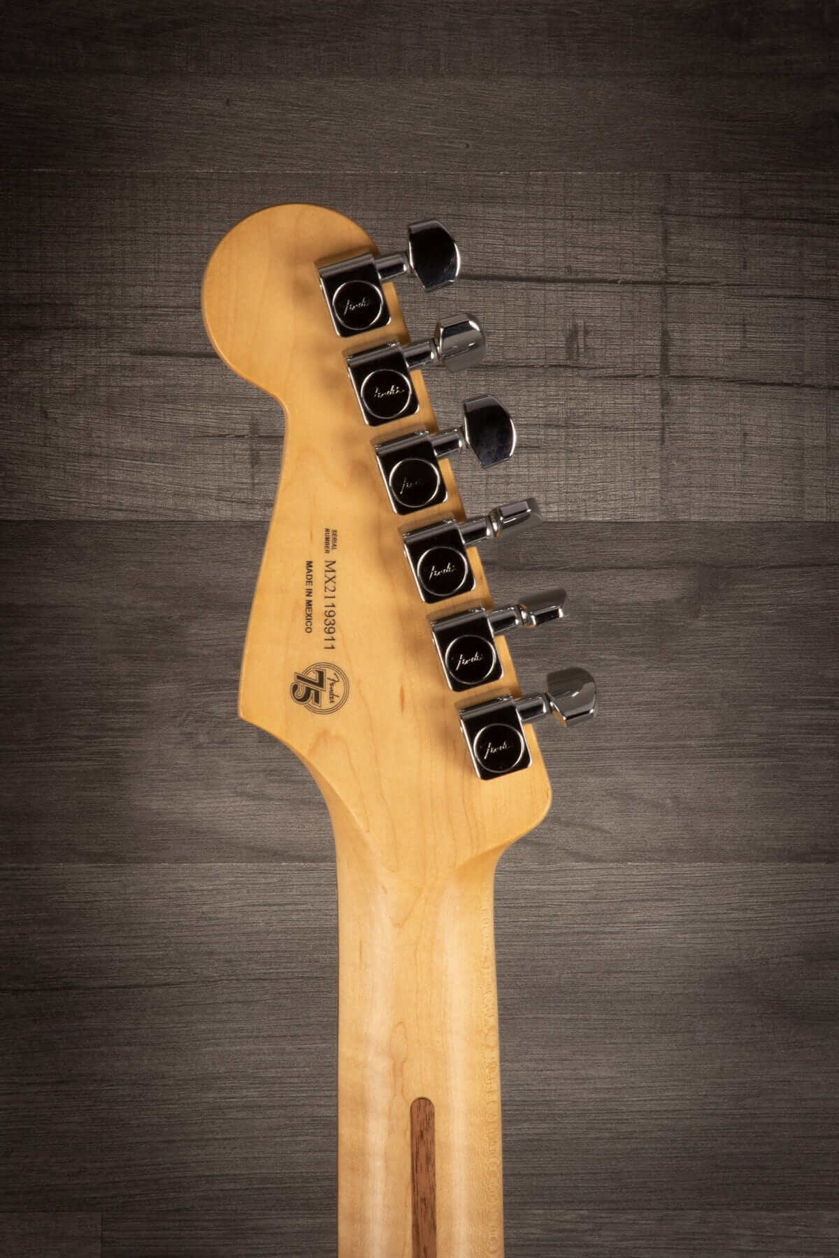 USED Fender Player Series Stratocaster FSR Limited Edition - Fiesta Red
