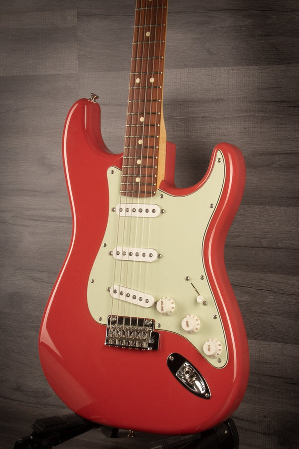 MusicStreet USED Fender Player Series Stratocaster FSR Limited Edition - Fiesta Red