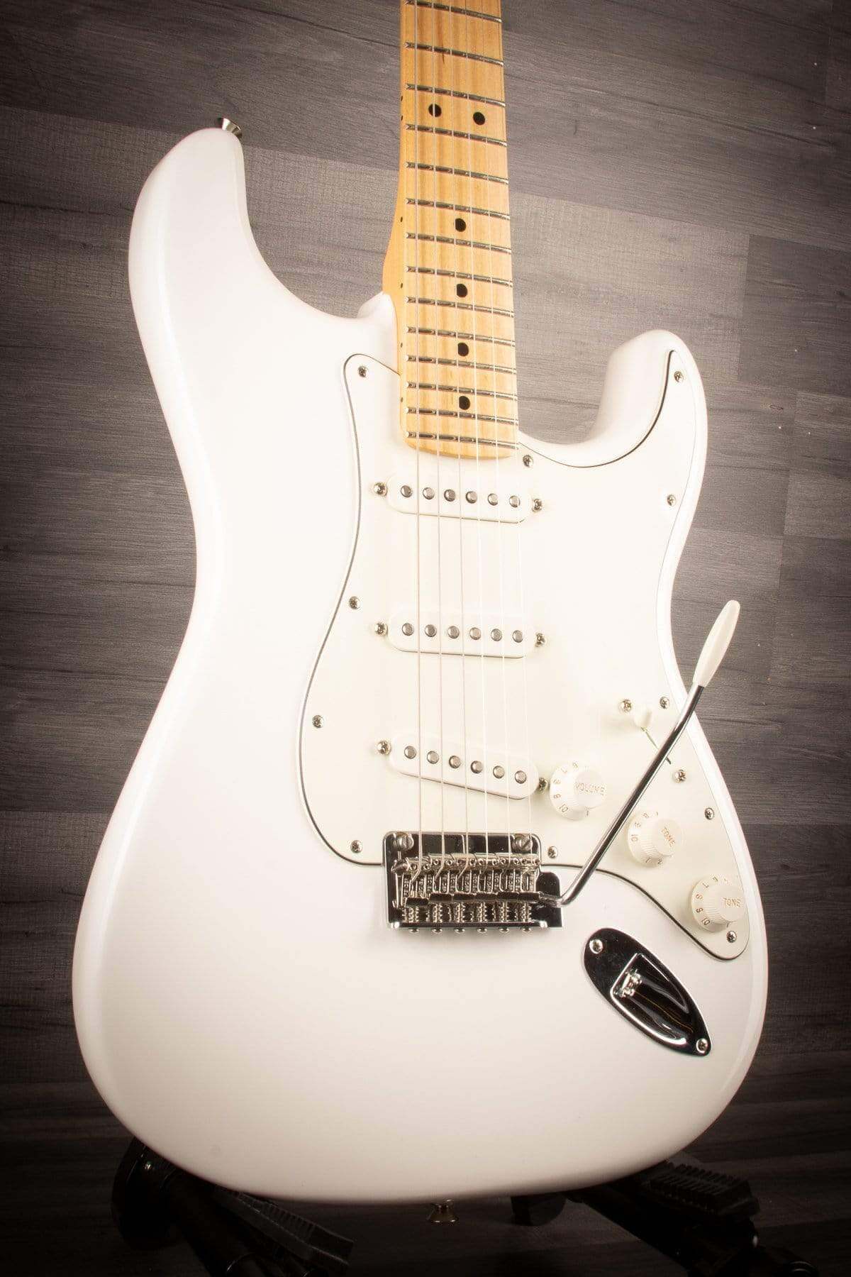 USED - Fender Player Series Stratocaster - Polar White