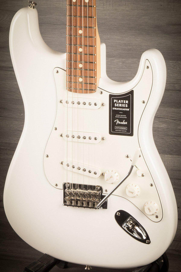 USED - Fender Player Series Stratocaster - Polar White - Pau Ferro