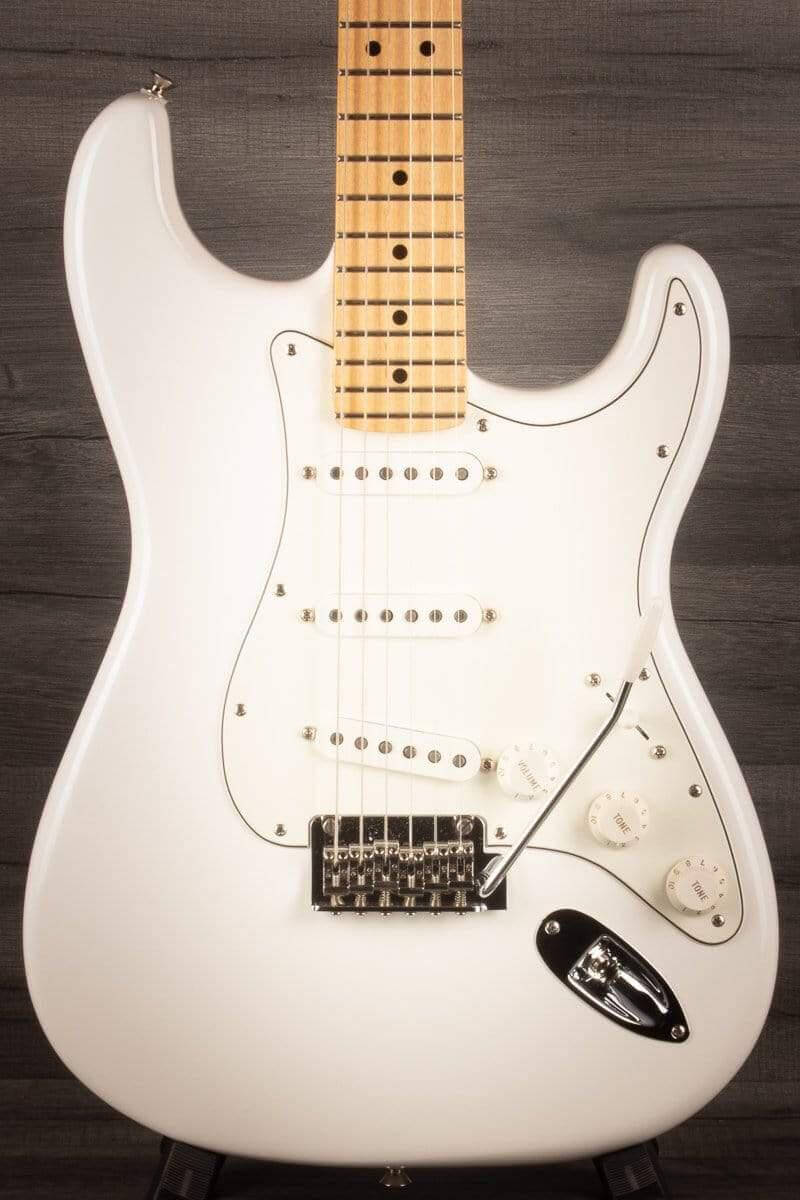 Fender Electric Guitar USED - Fender Player Series Stratocaster - Polar White (With gigbag)