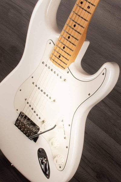 USED - Fender Player Series Stratocaster - Polar White (With gigbag)