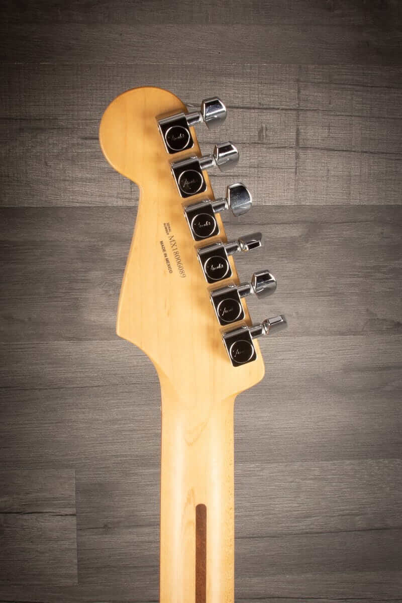 USED - Fender Player Series Stratocaster - Sonic Red