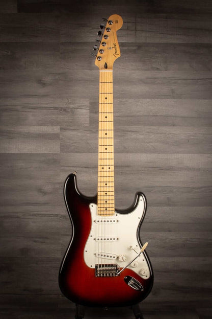 USED Fender Player Stratocaster - Sunburst Maple Neck