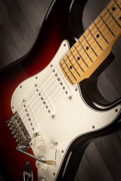 USED Fender Player Stratocaster - Sunburst Maple Neck
