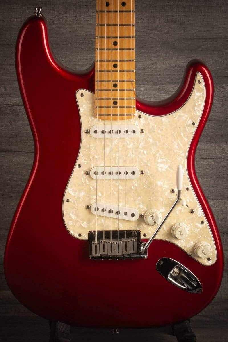 USED - Fender Roadhouse Stratocaster USA 1997