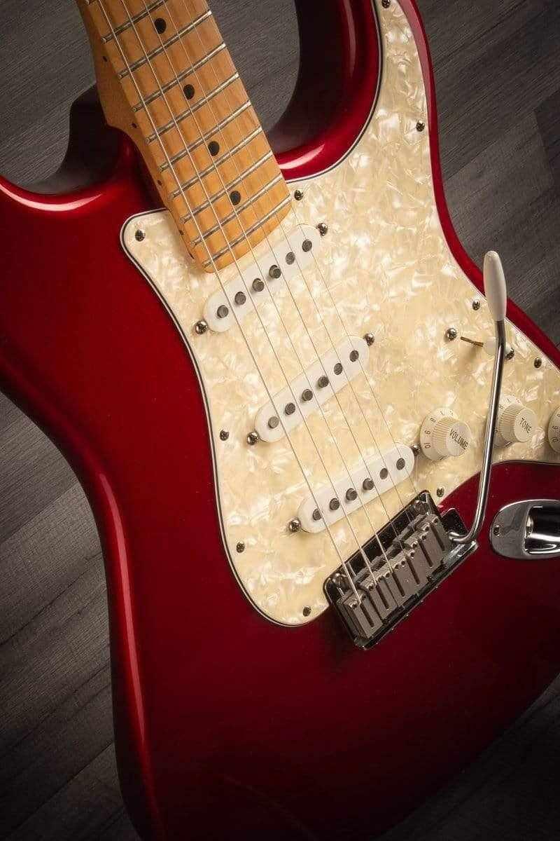 USED - Fender Roadhouse Stratocaster USA 1997