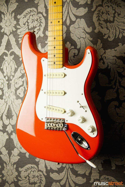 USED - Fender Squier Stratocaster 1991 "Hank Marvin" Signature