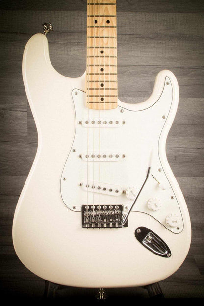USED - Fender Standard Stratocaster - Arctic White