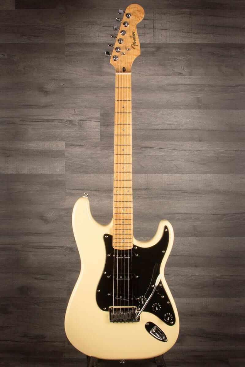 USED - Fender Stratocaster, Korean Samick factory