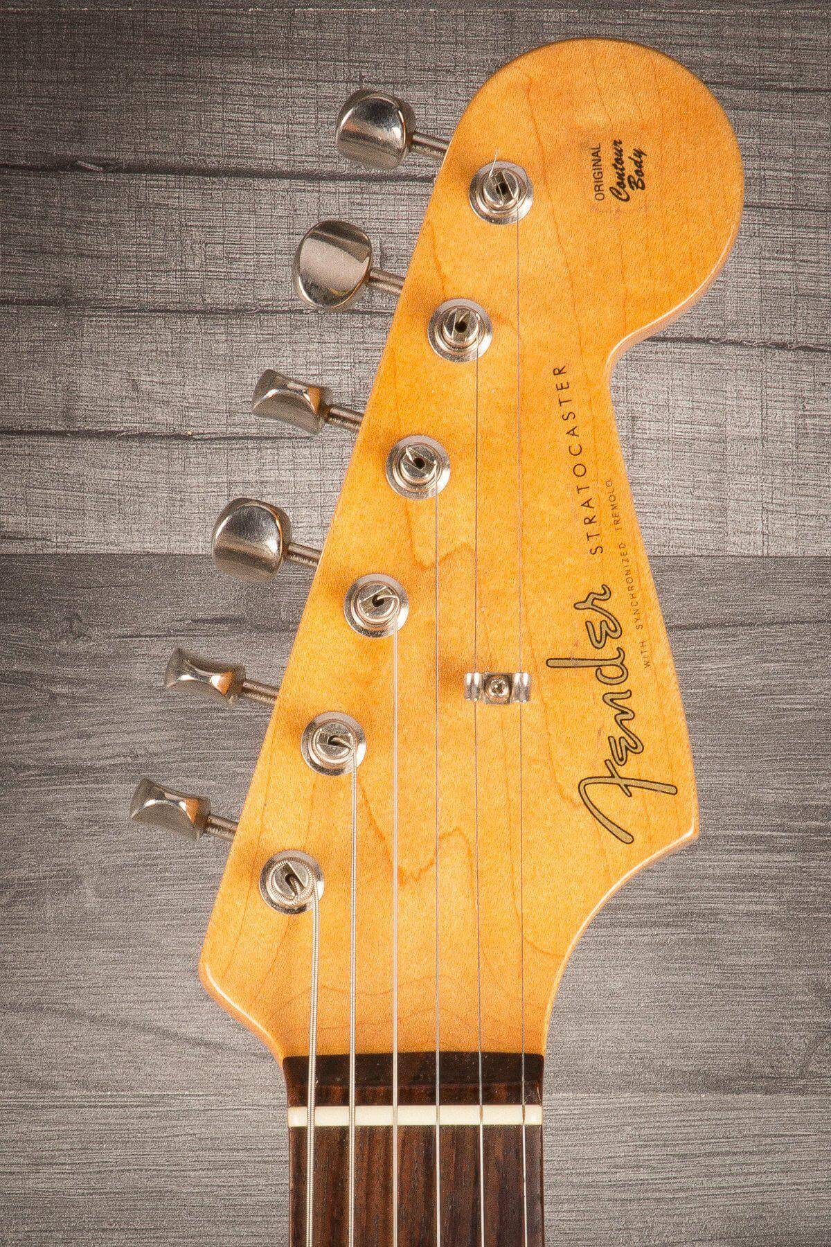 USED - Fender Vintage Reissue '62 Stratocaster (Sunburst)