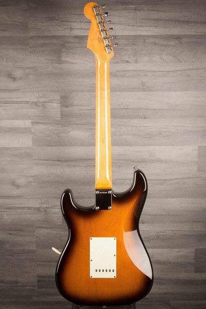 USED - Fender Vintage Reissue '62 Stratocaster (Sunburst)