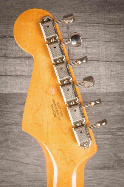 USED - Fender Vintage Reissue '62 Stratocaster (Sunburst)