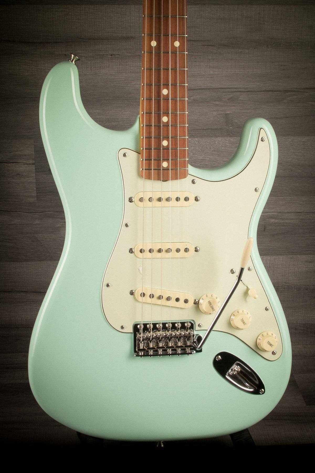 USED - Fender Vintera '60s Stratocaster Surf Green
