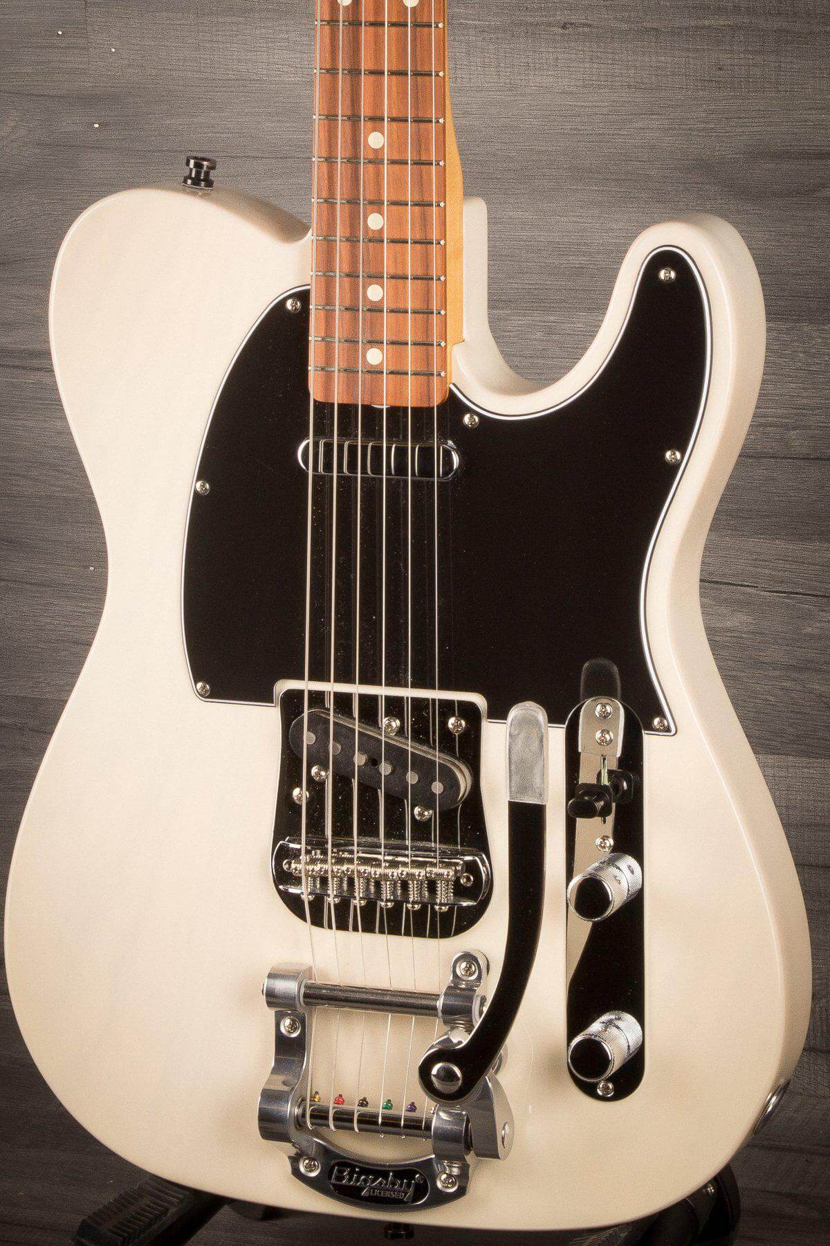 USED - Fender Vintera '60s Telecaster Bigsby White Blonde