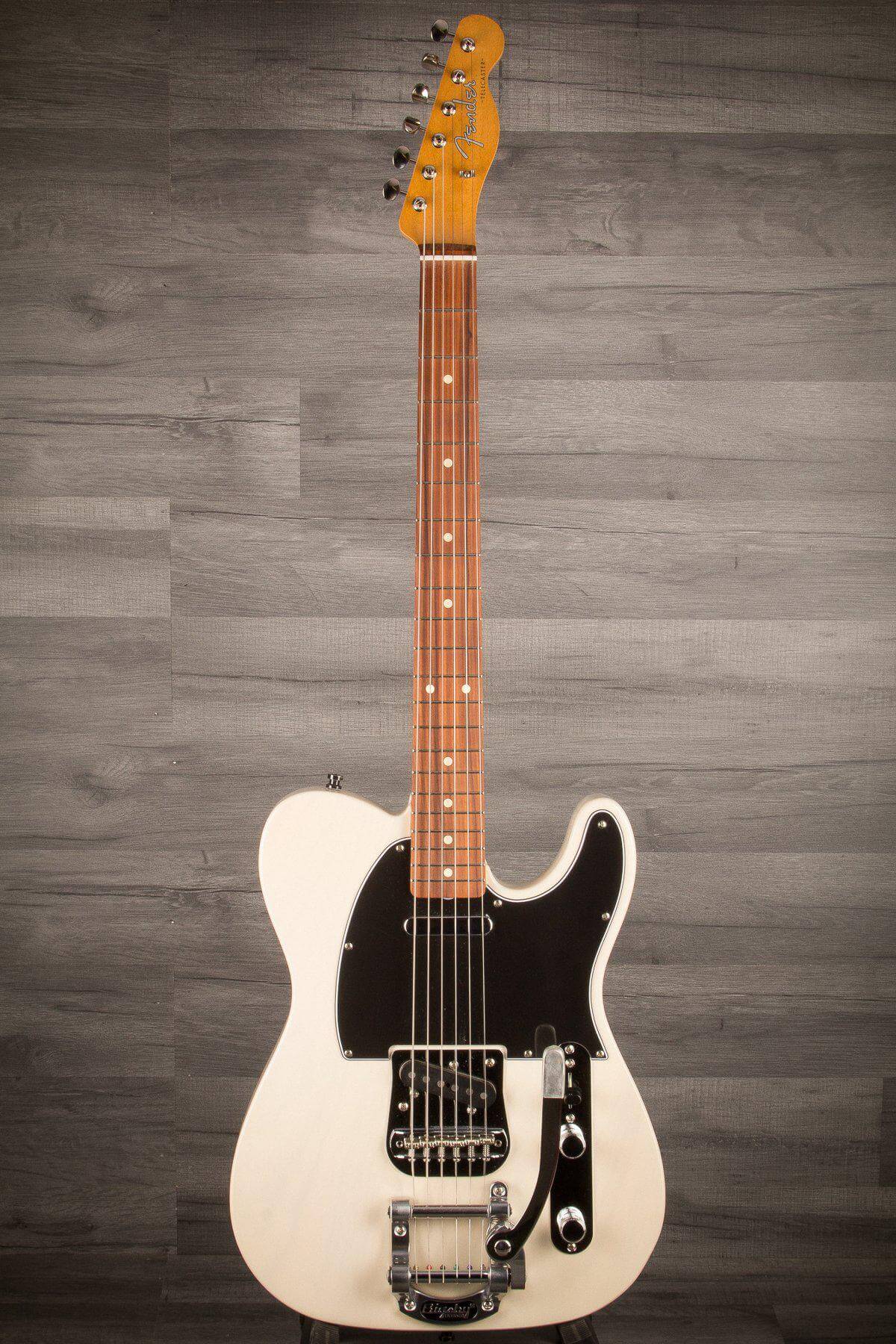 USED - Fender Vintera '60s Telecaster Bigsby White Blonde