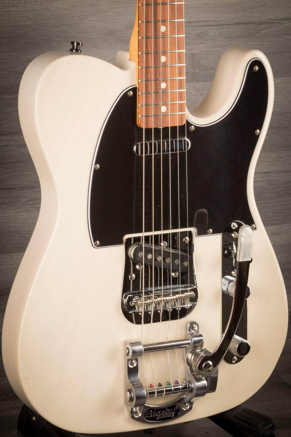 USED - Fender Vintera '60s Telecaster Bigsby White Blonde