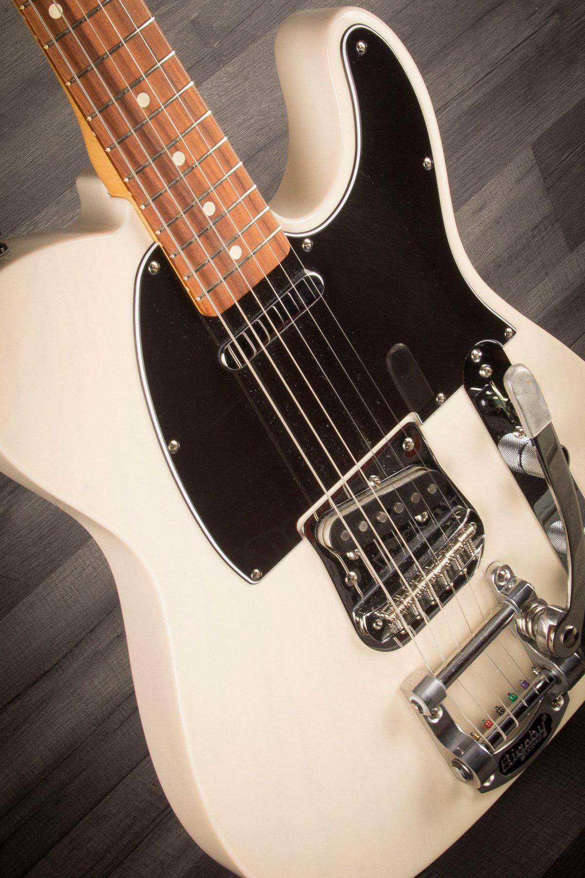 USED - Fender Vintera '60s Telecaster Bigsby White Blonde