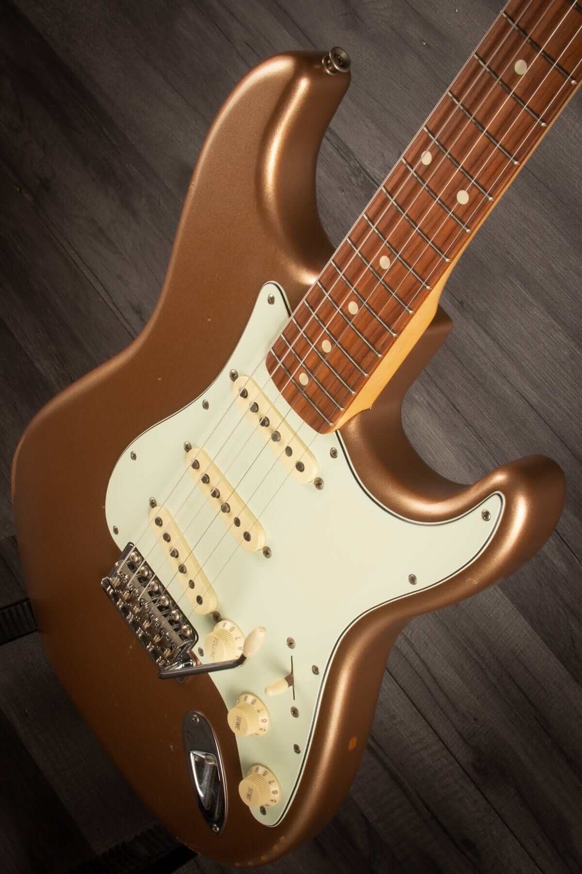 USED - Fender Vintera Road Worn '60s Stratocaster Firemist Gold