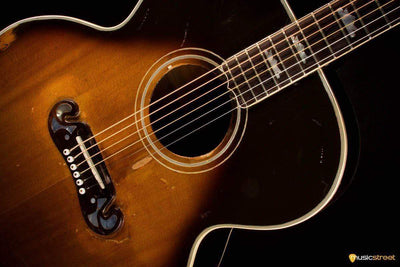 USED - Gibson J200 1963 Refin Sunburst