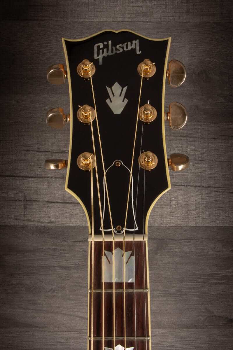 USED - Gibson SJ200 (2017) Natural