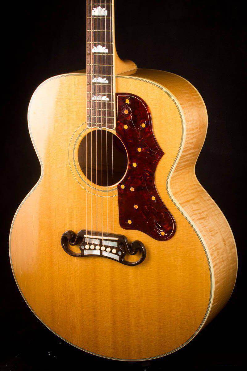 USED - Gibson SJ200 Standard (2003)