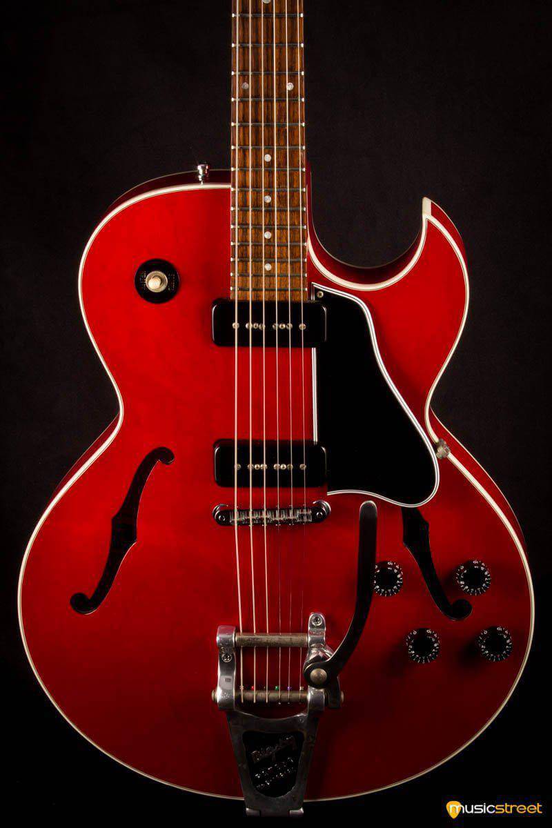 USED - 1993 Gibson ES135 P90 & Bigsby