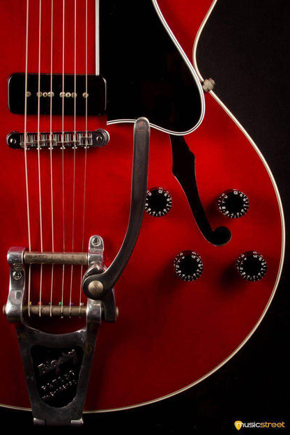 USED - 1993 Gibson ES135 P90 & Bigsby