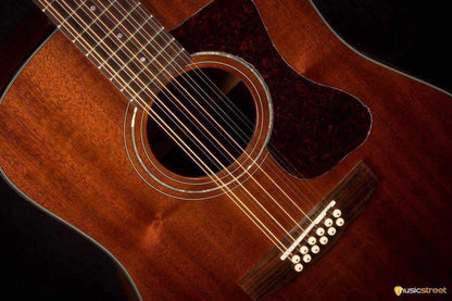 USED Guild D-1212 Nat